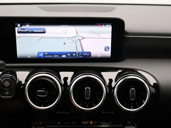 Mercedes-Benz A-Klasse (2025) — foto 5 van 24