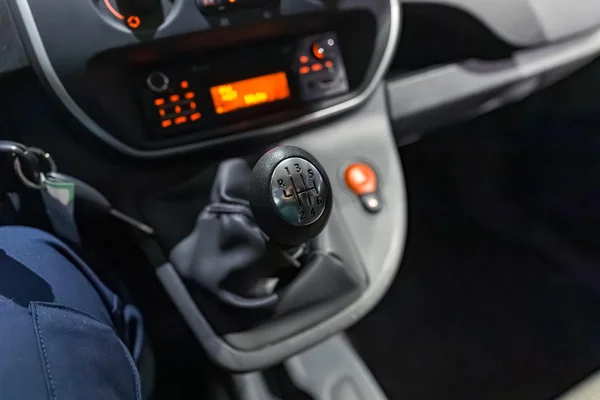 Renault Kangoo (2019) — foto 9 van 19