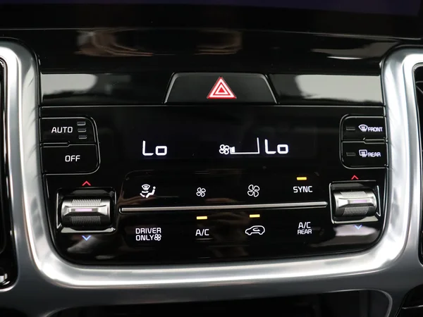 KIA Sorento (2024) — foto 19 van 31