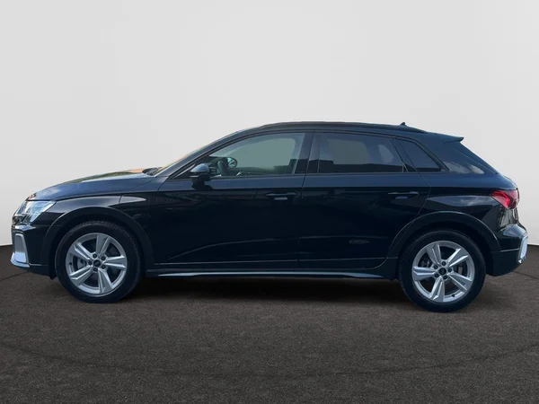 AUDI A3 Allstreet PHEV (2025) — foto 12 van 24
