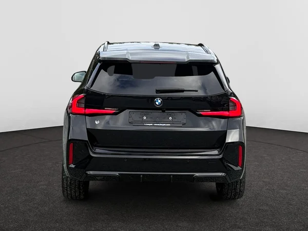 BMW X1 (U11) (2022) — foto 8 van 24