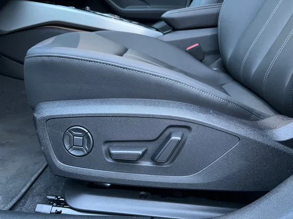 AUDI A5 (2025) — foto 2 van 24