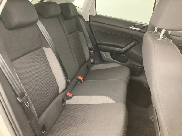 VOLKSWAGEN Polo (2025) — foto 28 van 36