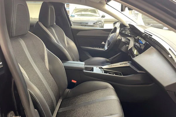 Peugeot 408 (2025) — foto 31 van 31