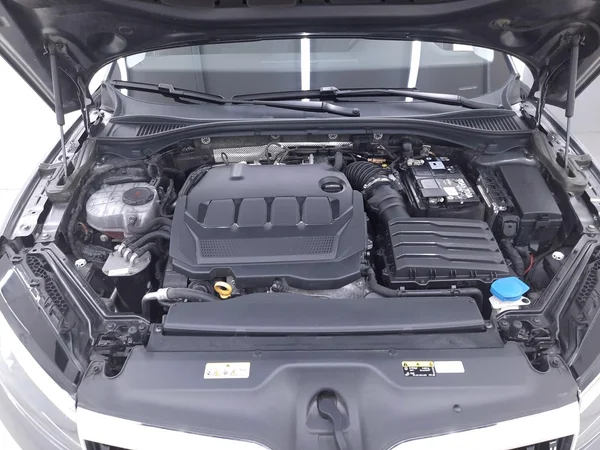 Skoda Superb SW (2022) — foto 9 van 24