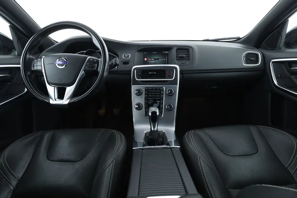 Volvo S60 (2018) — foto 3 van 16