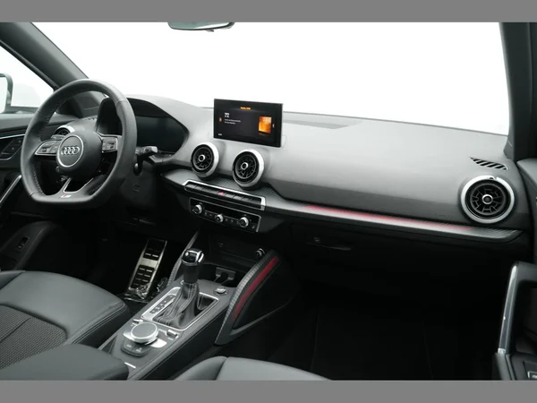 AUDI Q2 (2023) — foto 11 van 29