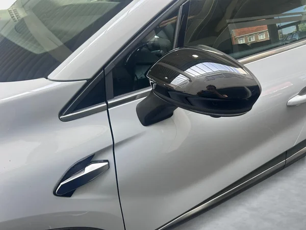 Renault Symbioz (2026) — foto 26 van 31