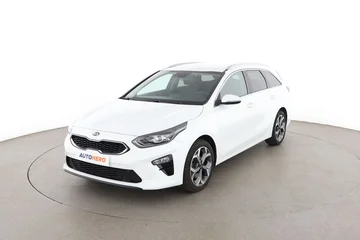 Kia cee'd 4a5cf604-a000-4e85-bea2-65dd325dff00