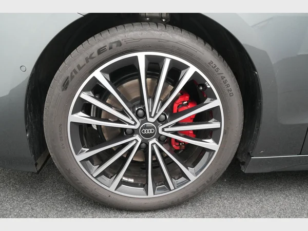 AUDI A6 Avant e-tron (2025) — foto 19 van 30