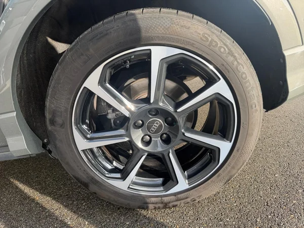 AUDI Q3 Sportback (2023) — foto 15 van 22