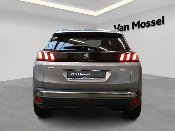 Peugeot 3008 (2021) — foto 14 van 20