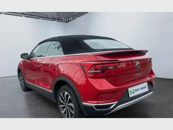 Volkswagen T-Roc Cabriolet (2023) — foto 13 van 18