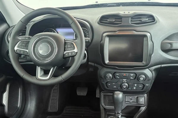 Jeep Renegade (2023) — foto 3 van 30