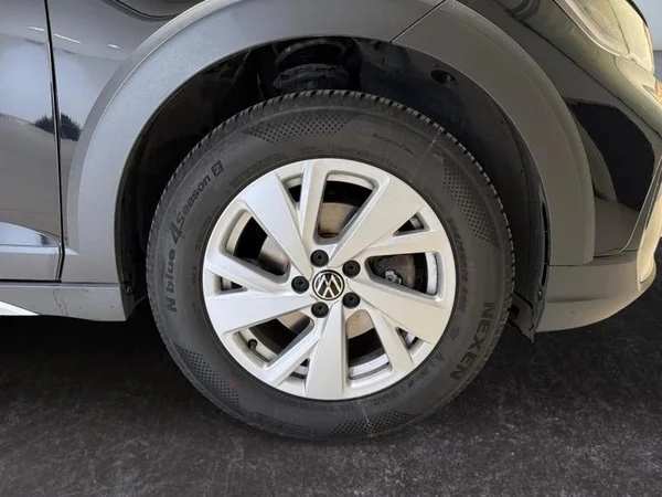 VOLKSWAGEN Taigo (2022) — foto 28 van 29
