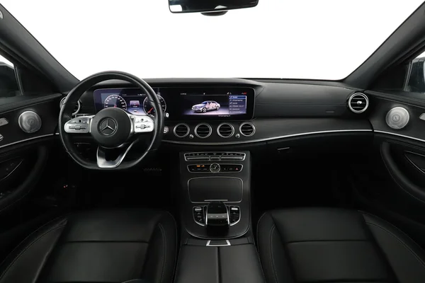 Mercedes-Benz E-Klasse (2019) — foto 3 van 16