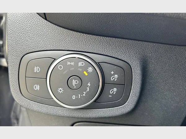 Ford Fiesta (2021) — foto 18 van 26