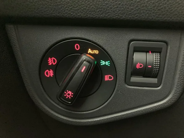 VOLKSWAGEN Polo (2020) — foto 10 van 35