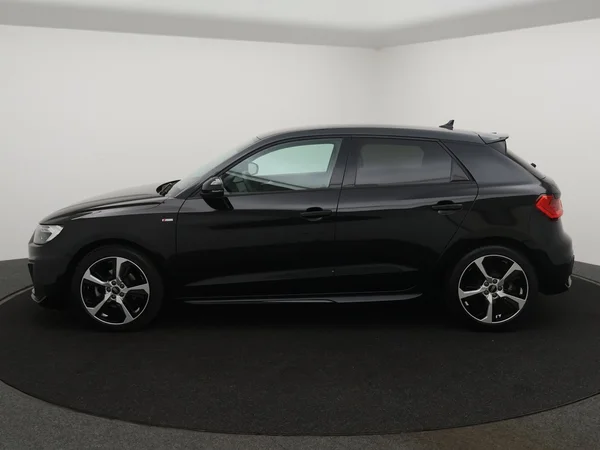 AUDI A1 Sportback (2025) — foto 17 van 25