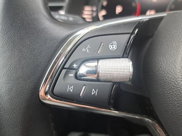 SKODA Kamiq (2022) — foto 5 van 28