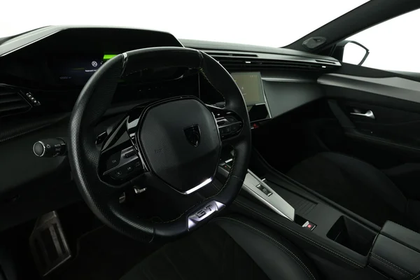Peugeot 308 (2023) — foto 2 van 16