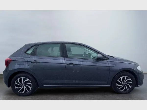 VOLKSWAGEN Polo (2023) — foto 23 van 24