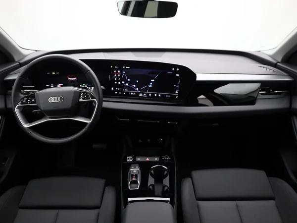 AUDI Q6 e-tron (2025) — foto 22 van 23