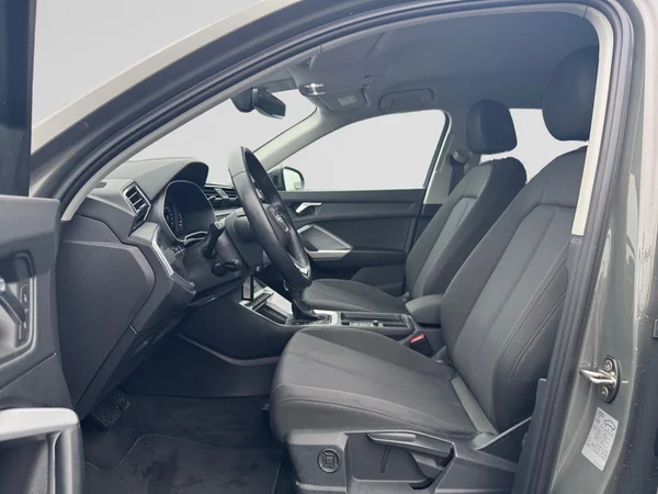 AUDI Q3 (2021) — foto 13 van 18