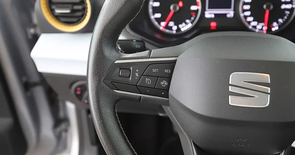 Seat Arona (2022) — foto 19 van 48
