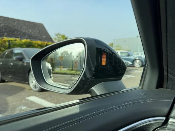 AUDI A5 Avant (2025) — foto 6 van 24