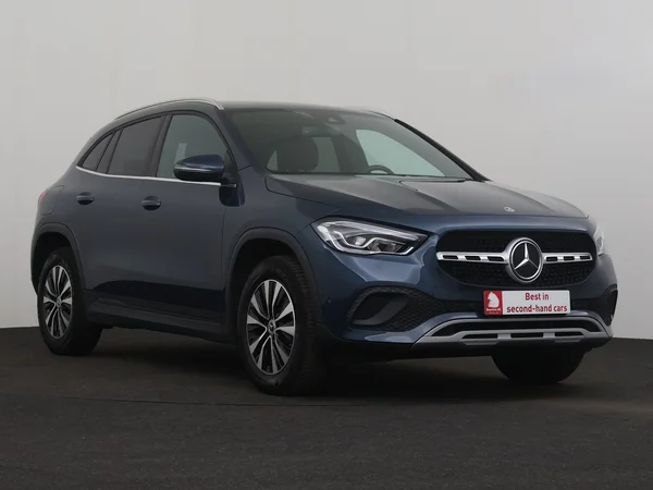 MERCEDES GLA 250 (2022) — foto 28 van 33