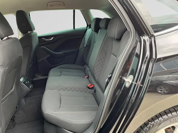SKODA Scala (2023) — foto 17 van 20