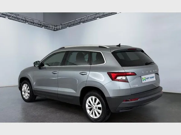 Skoda Karoq (2020) — foto 20 van 23