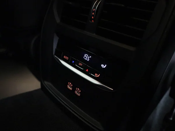 BMW 3 Reeks (2021) — foto 31 van 46