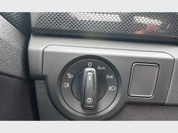 Volkswagen T-Cross (2025) — foto 8 van 26