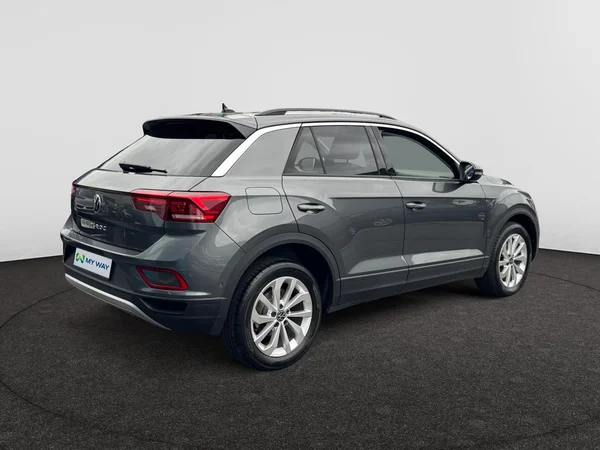 VOLKSWAGEN T-Roc (2024) — foto 12 van 18