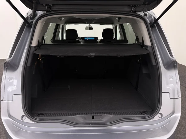 CITROEN C4 SpaceTourer (2022) — foto 8 van 26