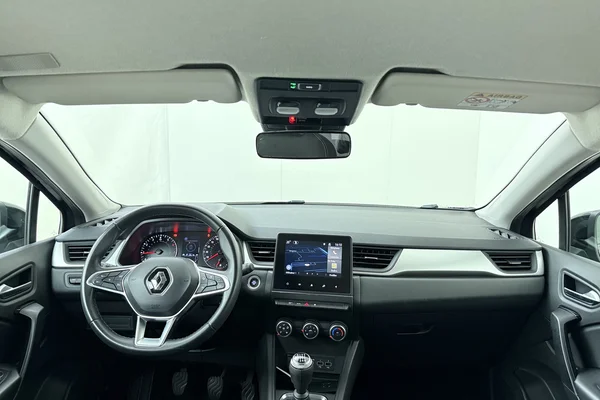 Renault Captur (2023) — foto 17 van 17