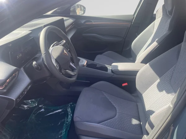 CUPRA Raval (2026) — foto 3 van 22