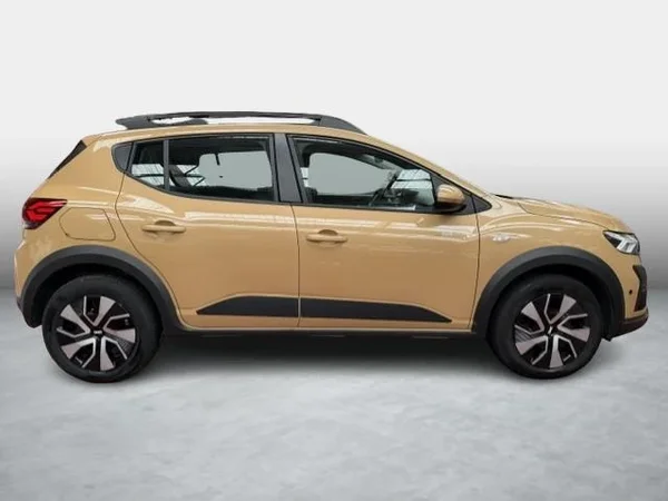 Dacia Sandero Stepway (2025) — foto 12 van 17