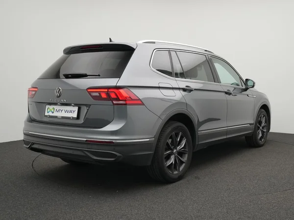 VOLKSWAGEN Tiguan Allspace (2022) — foto 39 van 43