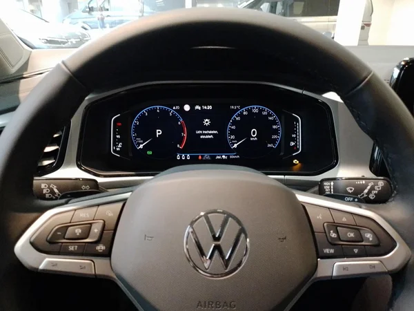 VOLKSWAGEN T-Roc (2025) — foto 7 van 23