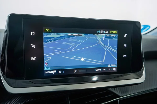 Peugeot E-208 (2021) — foto 17 van 51