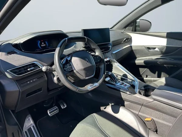 PEUGEOT 5008 Dsl (2022) — foto 32 van 32