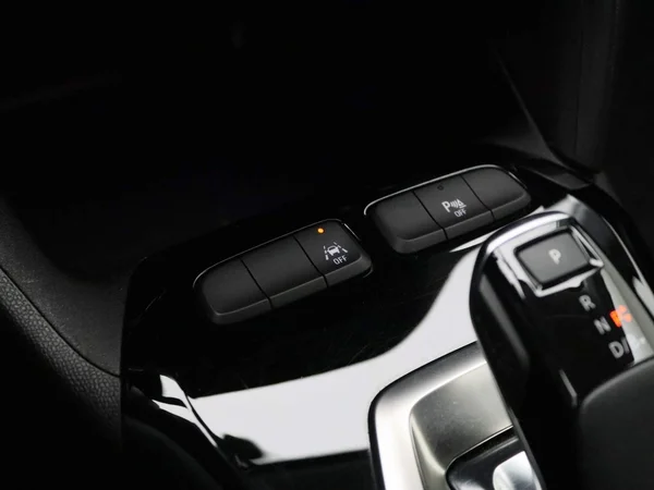 Opel Corsa-e (2022) — foto 15 van 38