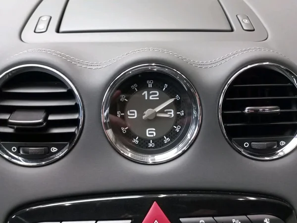 Peugeot RCZ (2014) — foto 7 van 24