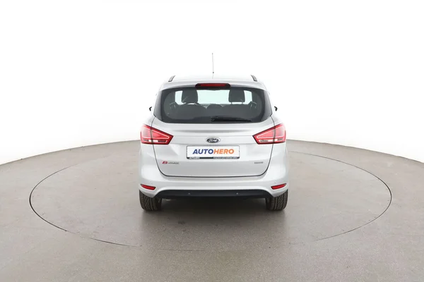Ford B-Max (2017) — foto 11 van 16