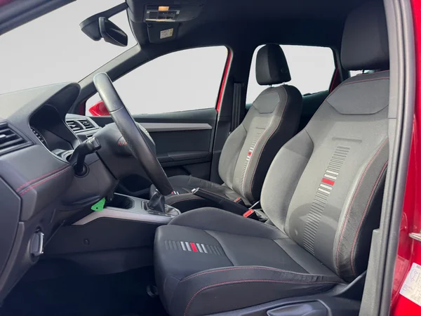 SEAT Arona (2019) — foto 8 van 24