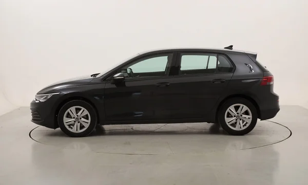 Volkswagen Golf VIII (2022) — foto 12 van 27