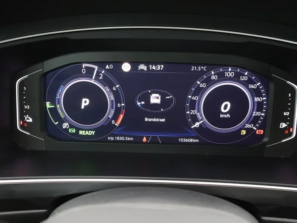 Volkswagen Tiguan (2023) — foto 26 van 26